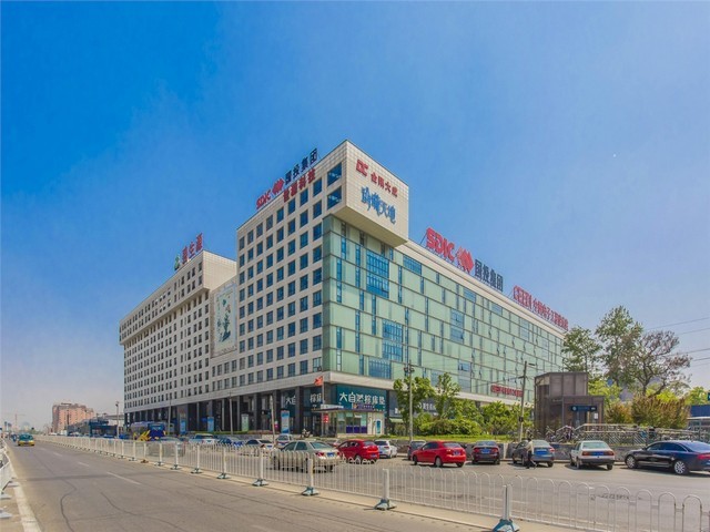 弹性地板供应公司